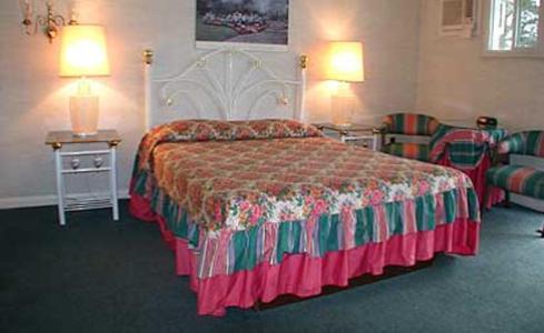 Surfside Inn Niagara Falls Room photo