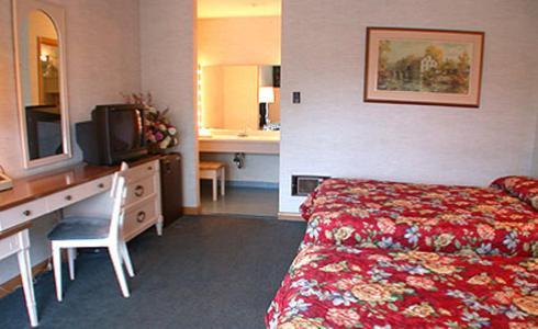 Surfside Inn Niagara Falls Room photo